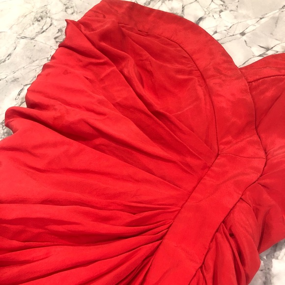 Alice and Olivia red ruched strapless dress - Picture 3 of 6
